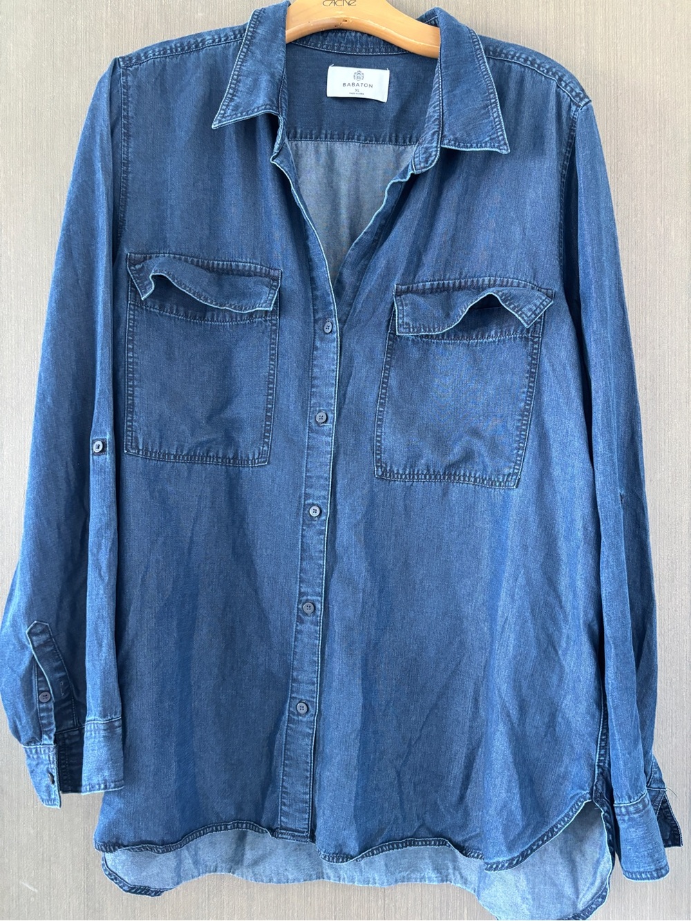 Babaton (Aritzia) Chambray Button Down Shirt - Size XL